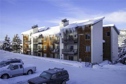 Rockies Condominiums - R2301