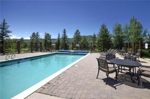 Rockies Condominiums - R2301