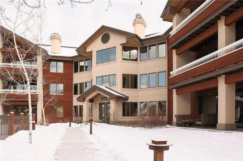 4208 Aspen Lodge, Trappeur's Crossing