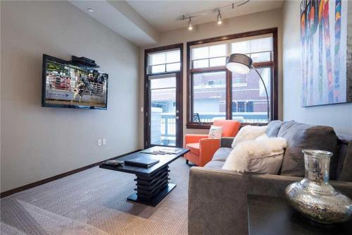 Howelsen Place - H209a