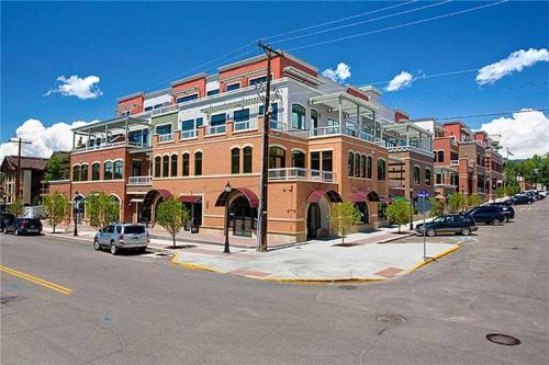 Howelsen Place - H209a