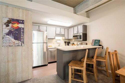 Storm Meadows Club B Condominiums - Cb315