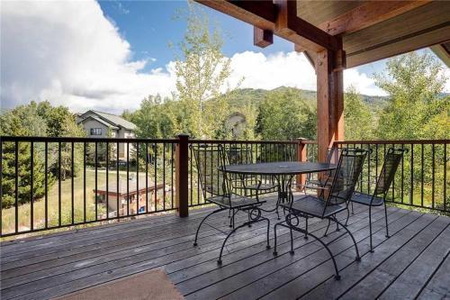 5307 Emerald Lodge, Trappeur's Crossing