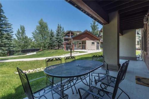 3110 Champagne Lodge, Trappeur's Crossing