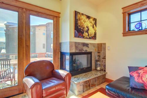 Upscale Majestic Valley Townhome