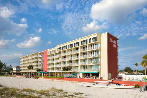 Hotel Island Inn Beach Resort