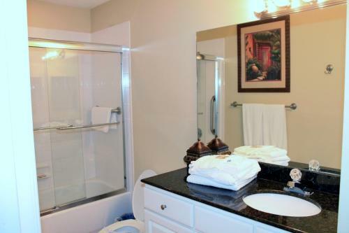 Madeira Bay Resort & Spa 512 Apartment