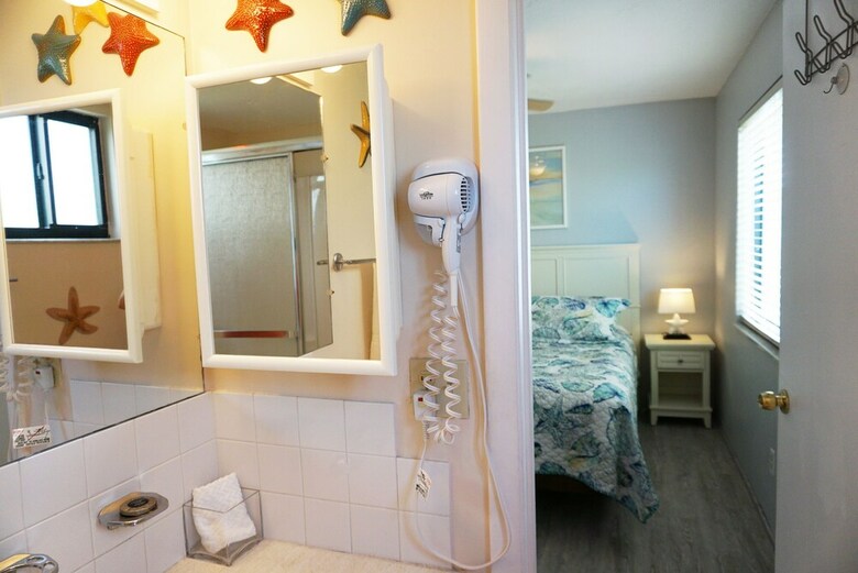 Hotel Redington Surf Resort