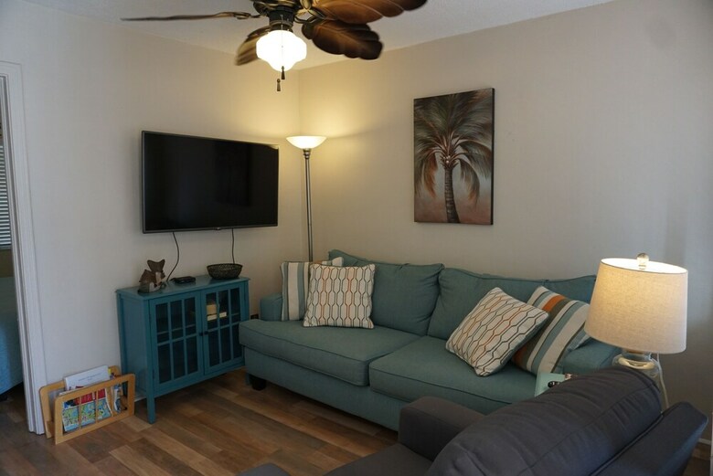 Hotel Redington Surf Resort