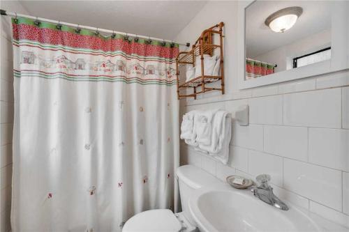 Royal Orleans 103, Studio, Heated Pool, Wifi, Sleeps 2