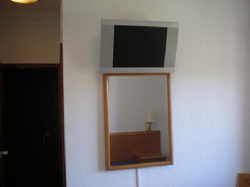 Hostal Residencial Columbano