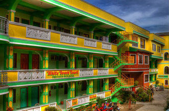 White Beach Hotel Bar And Restaurant