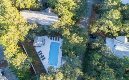 8 Bramble Ln