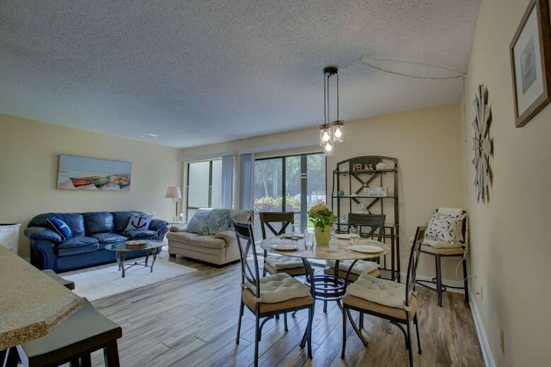 Bay Oaks Ground Floor