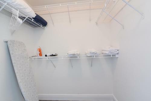 Aparthotel 1, 2 And 3 Bedroom Miami Ocean Apartments
