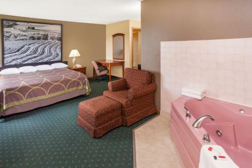 Hotel Super 8 By Wyndham Anamosa Ia