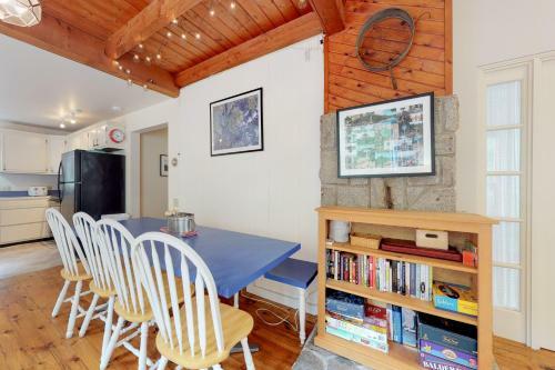 Otter Creek Acadia House
