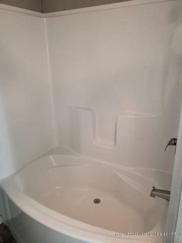 Brand New 3bdrm Retreat Near University