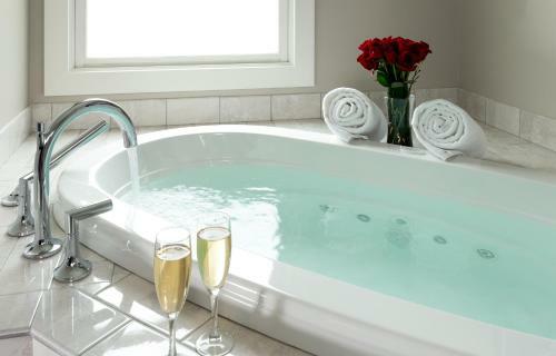 Bed & Breakfast The Hotel Saugatuck - Adults Only