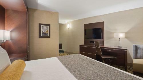 Best Western Premier Detroit Southfield Hotel