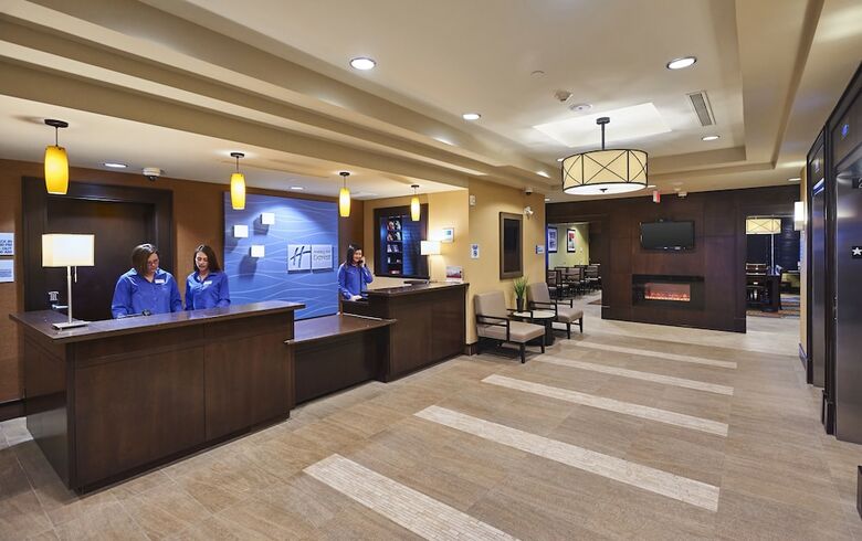 Hotel Holiday Inn Express And Suites Timmins