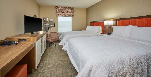 Hotel Hampton Inn & Suites Roseburg