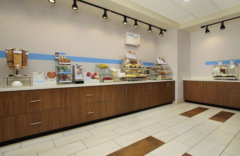 Hotel Holiday Inn Express & Suites - Brookshire - Katy Freeway