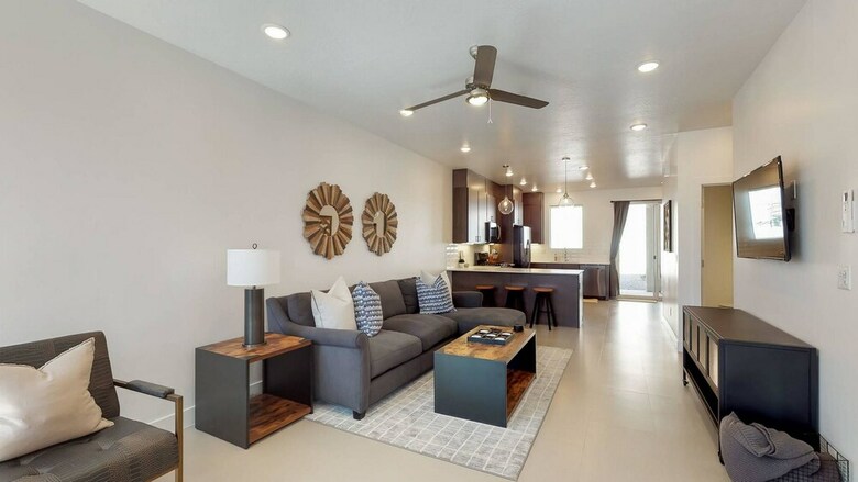 Aloft Living #18