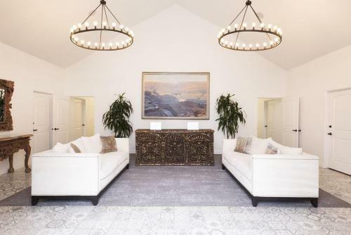 Hotel Amira Vacation Rentals