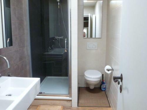 Holiday Home Le Manoir Hastiere Par Dela