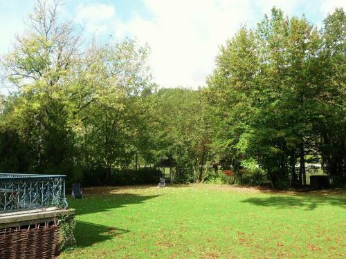 Holiday Home Le Manoir Hastiere Par Dela
