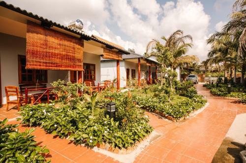 Hotel Palm Hill Resort
