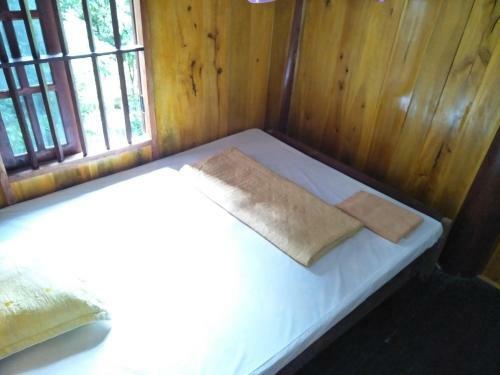 Bed & Breakfast Huyen Hao Homestay