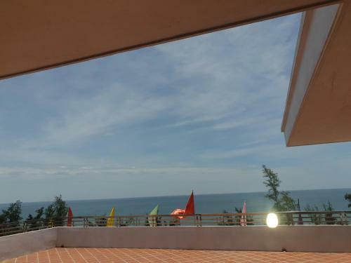 Phu Cuong Beach Hotel