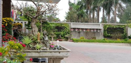 Phu Cuong Beach Hotel