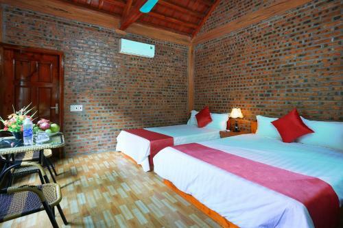 Tam Family Homestay