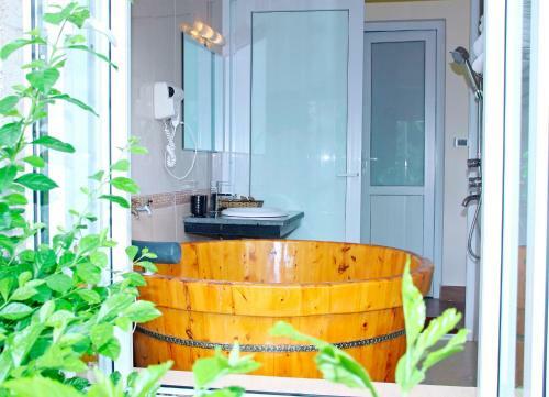 Hotel Cucphuong Resort