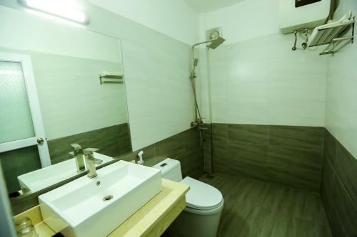 Hostal Viet Huong Hotel