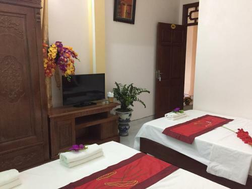 Hoa Luan Restaurant Hostel