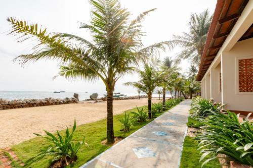 Hotel Hula Hula Beachfront Phu Quoc