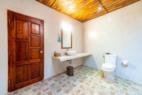 Hotel Phu Quoc Eco Beach Resort