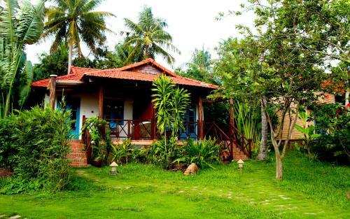 Hotel Phu Quoc Eco Beach Resort