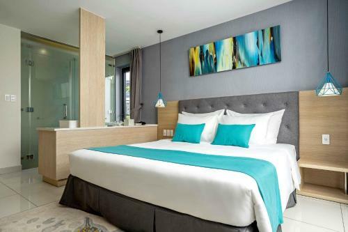 Hotel Oceanami Villas & Beach Club