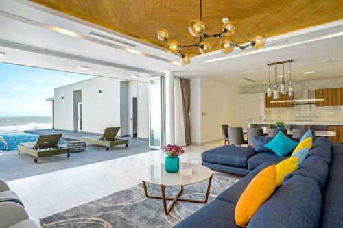 Hotel Oceanami Villas & Beach Club