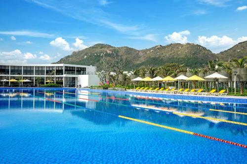 Hotel Oceanami Villas & Beach Club