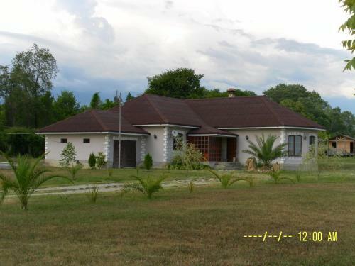 Camping "houses By The River"