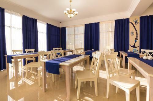 Zolotoy Yakor Hotel