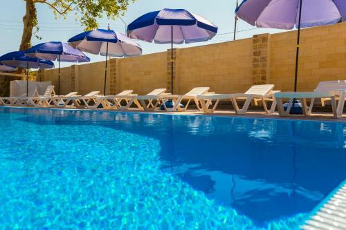 Zolotoy Yakor Hotel
