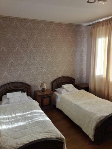 Hostal Iason Hotel