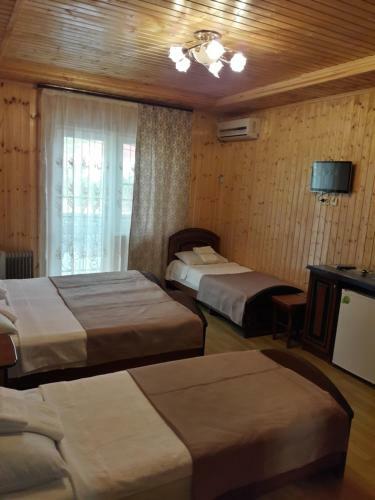 Hostal Iason Hotel